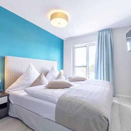 Boddensonne In Der Alten Seefahrtschule * Wustrow (Fischland)