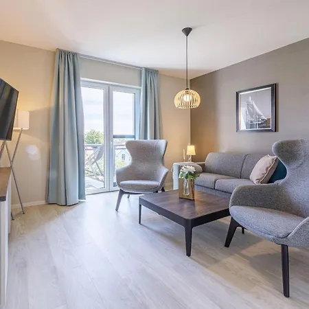 Boddensonne In Der Alten Seefahrtschule