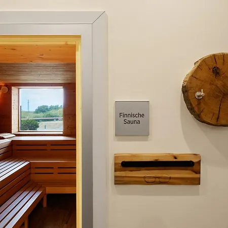 Boddensonne In Der Alten Seefahrtschule *